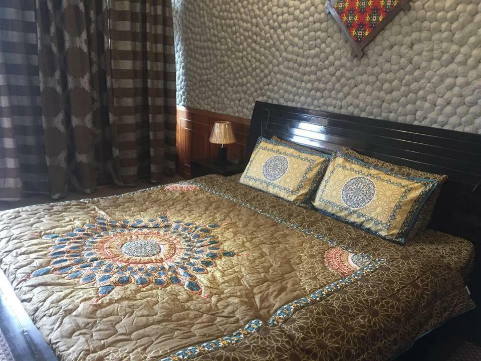 Embassy Villa Suites Karimabad  Εξωτερικό φωτογραφία